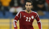 لماذا تم اعتقال اللاعب المصري ابو تريكة؟؟