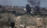 مقتل 4 جنود مصريين واصابة 20 في تفجير سيارة مفخخة في سيناء