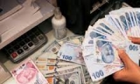 الليرة التركية تحقق ارتفاعاً بنسبة 2ر44 بالمئة أمام الدولار