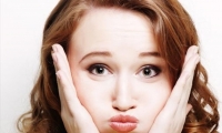 7 طرق بسيطة وفعالة للتخلص من دهون الوجه