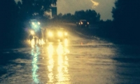 فيديو: سيول وفيضانات بالنقب واغلاق شارع رقم - 234