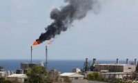 خسائر ليبيا بسبب الاضطرابات في الحقول والموانيء النفطية مائة مليون دولار يوميا